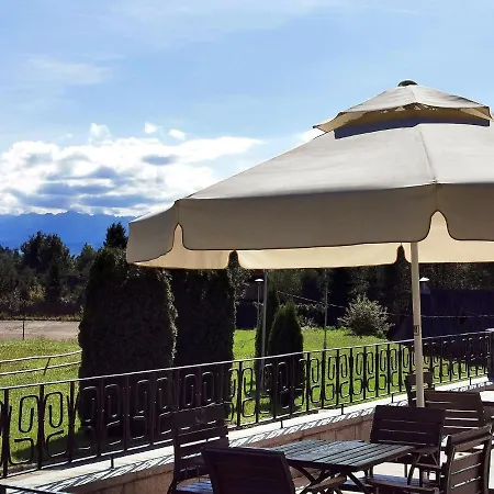 Gorczanski Dwor * Łopuszna