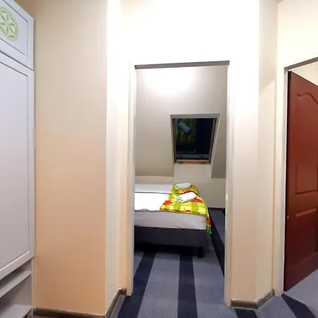 Gorczanski Dwor * Łopuszna