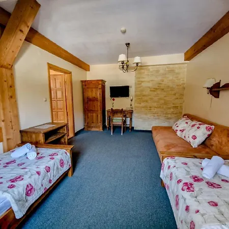 Ośrodek wypoczynkowy Gorczanski Dwor Łopuszna