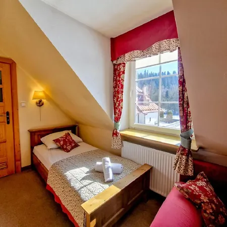 Gorczanski Dwor Ośrodek wypoczynkowy *